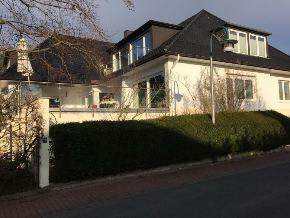 ヘッシシュ・オルデンドルフLinas Wohlfuehloase Hamelnアパートメント エクステリア 写真